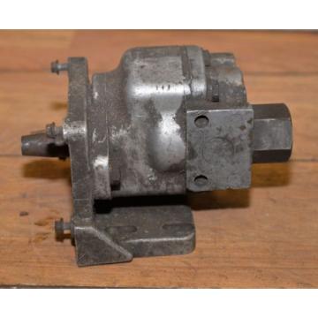 Genuine Rexroth 01204 hydraulic gear pumps No S20S12DH81R parts or repair