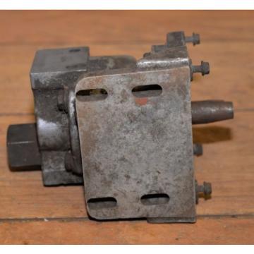 Genuine Rexroth 01204 hydraulic gear pumps No S20S12DH81R parts or repair