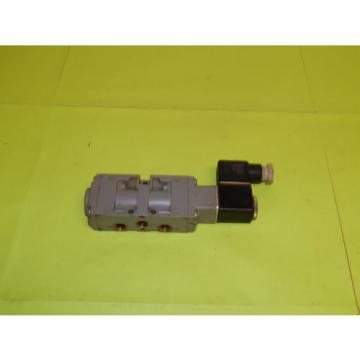 Bosch 0-820-022-028 Solenoid Valve 1/8#034;125#034;NPT W/ 1824210237 Coil 0820022028