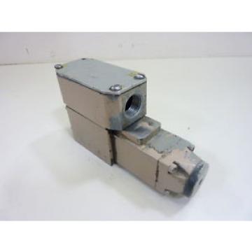 Rexroth Valve 4WE6D51/AW120-60N9D/5V Scratch amp; Dent #44665