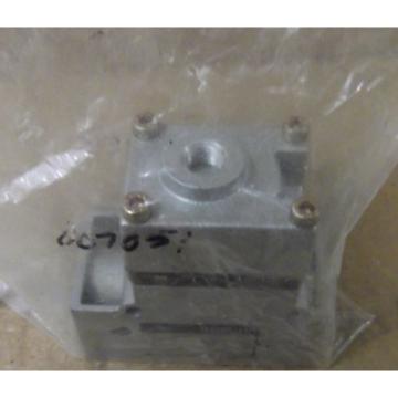 BOSCH REXROTH PNEUMATICS 0821003028 CHECK VALVE G 1/2 PILOT OPERATED