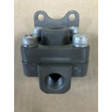 P54350-2 REXROTH SHUTTLE VALVE