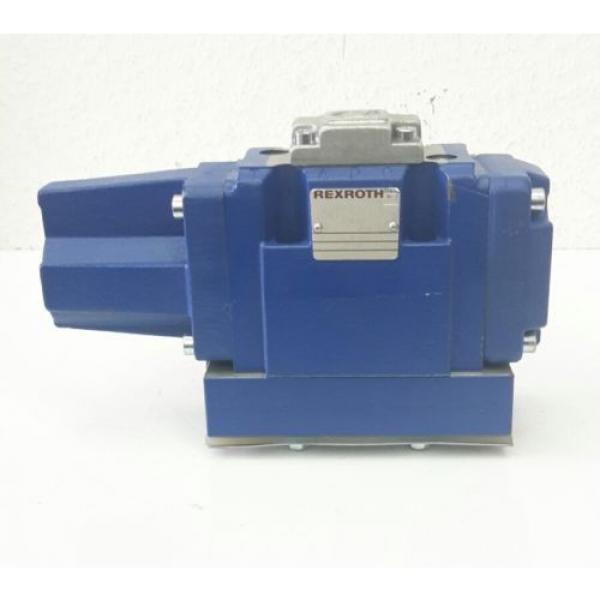 Rexroth 4WRZ10 Proportionalventil vorgesteuert  proportional valve 704035 #1 image