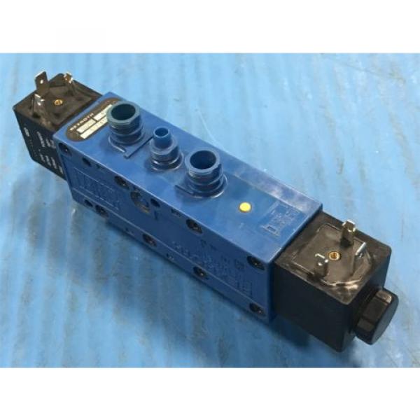 USED REXROTH PNEUMATIK 5727410220 PNEUMATIC VALVE 572 U3 #1 image