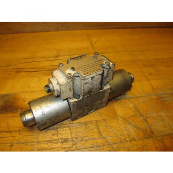 Rexroth 4WE6D60/0FDG24N9DK24L Hydraulic Directional Valve 24VDC Missing Coil Cap #1 image