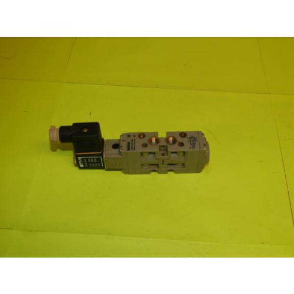 Bosch 0-820-022-028 Solenoid Valve 1/8#034;125#034;NPT W/ 1824210237 Coil 0820022028 #1 image