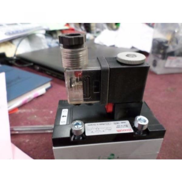 REXROTH PNEUMATIC DIRECTIONAL CONTROL VALVE BASE #K #3 image