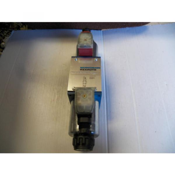 Origin MANNESMANN REXROTH HYDRAULIC VALVE 5-4WE10E32/GW110RN9Z55L/A08 96VDC #1 image