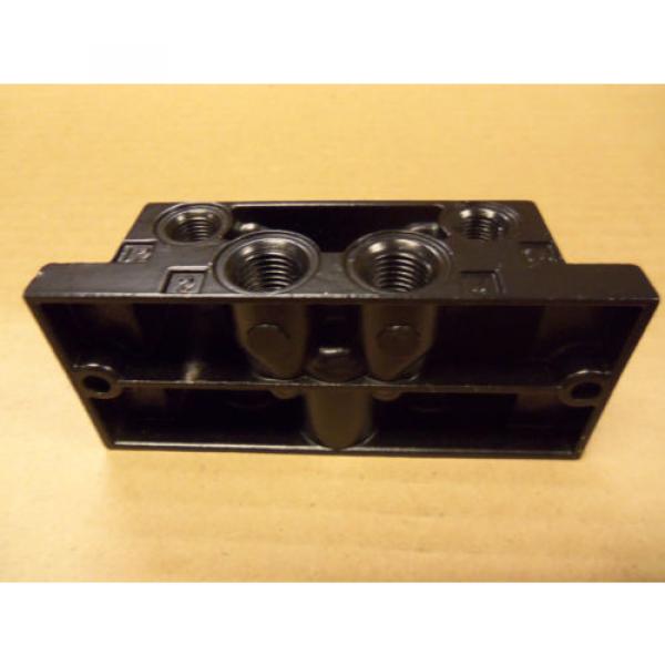 origin RexRoth P-69191-1 P691911 Sub Base For Directional Valve #2 image