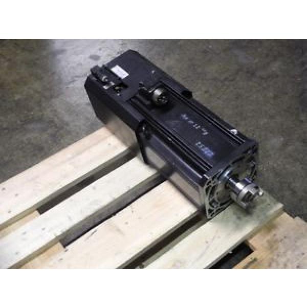 Rexroth Indramat MDD112C-L-020-N2L-130GA0 MdN 2800Nm Servomotor #1 image