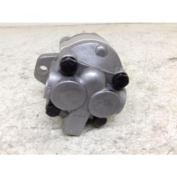 Parker Denison D17AA1A Gear Pump #3 image