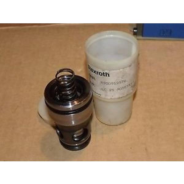 Rexroth R900912576 2-Way Slip In Cartridge Valve LC 25 A05E7X/ #1 image