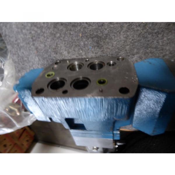 REXROTH SERVO VALVE # 4WRDE16V125-41/10L2Z9/M, 4WS2EM10-42/30B2ET315K0DM-53 #3 image