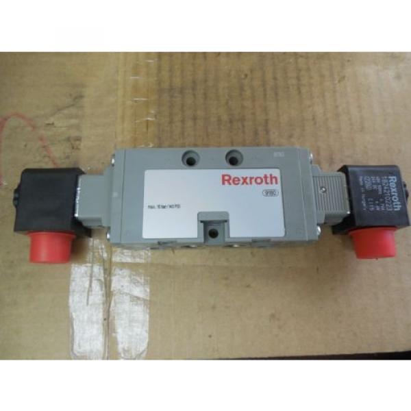 Rexroth Double Solenoid Valve 0820 023 992 0820023992 143 PSI 24 VDC origin #1 image